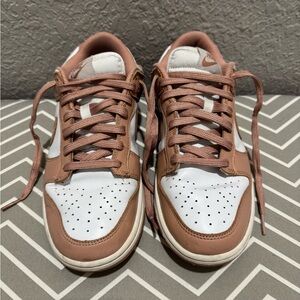 Nike Dunk Low Sz 7.5 Sneakers